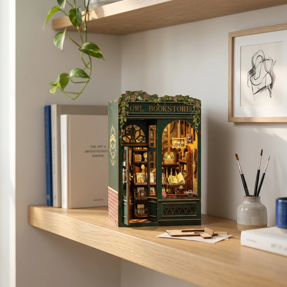 Owl Bookstore – Book Nook – Kit DIY