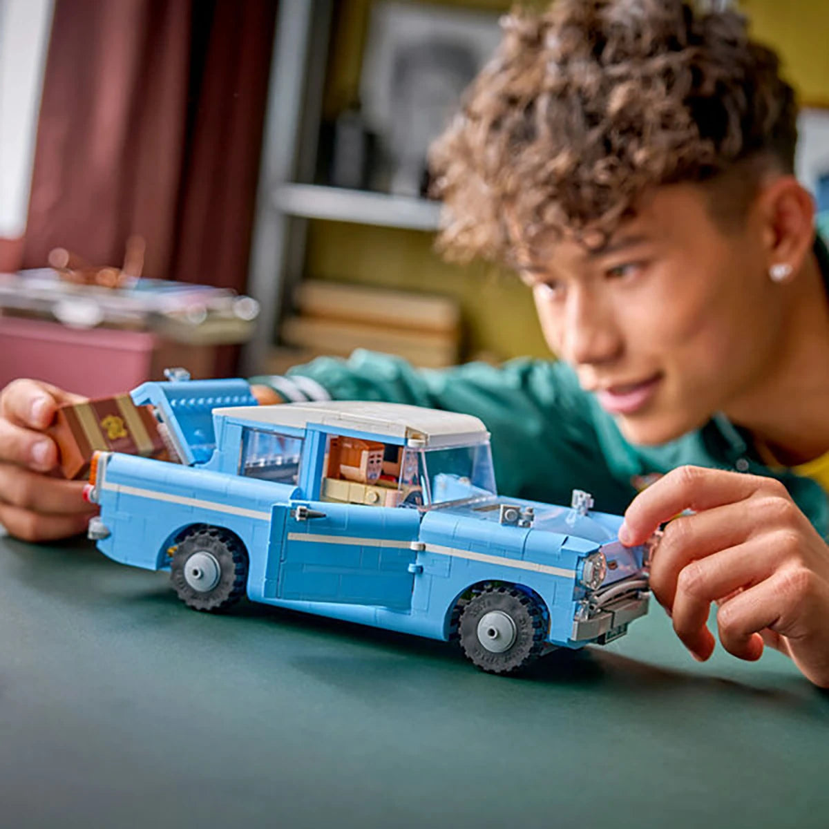 76470 - La Ford Anglia™ ensorcelée - LEGO® Harry Potter™