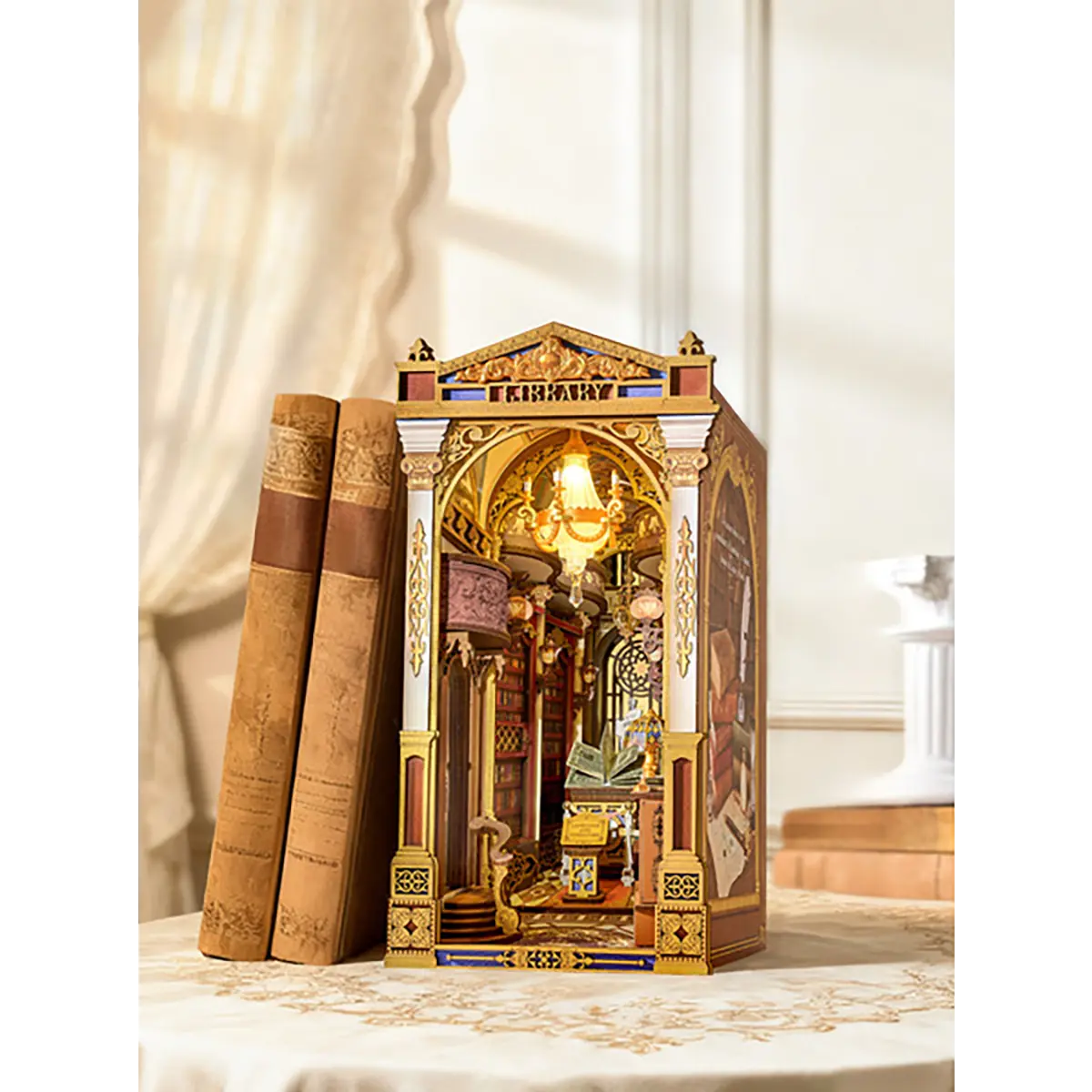Book Nook Library of Wonders – Kit DIY bibliothèque