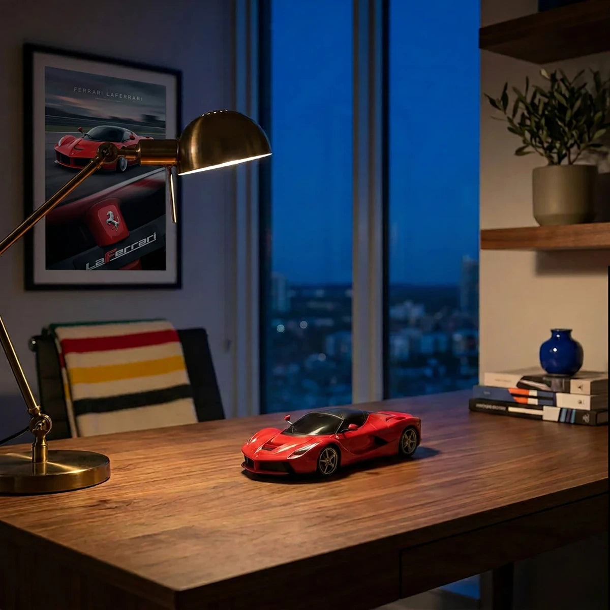 Voiture Ferrari 1:24 (modèle aléatoire)