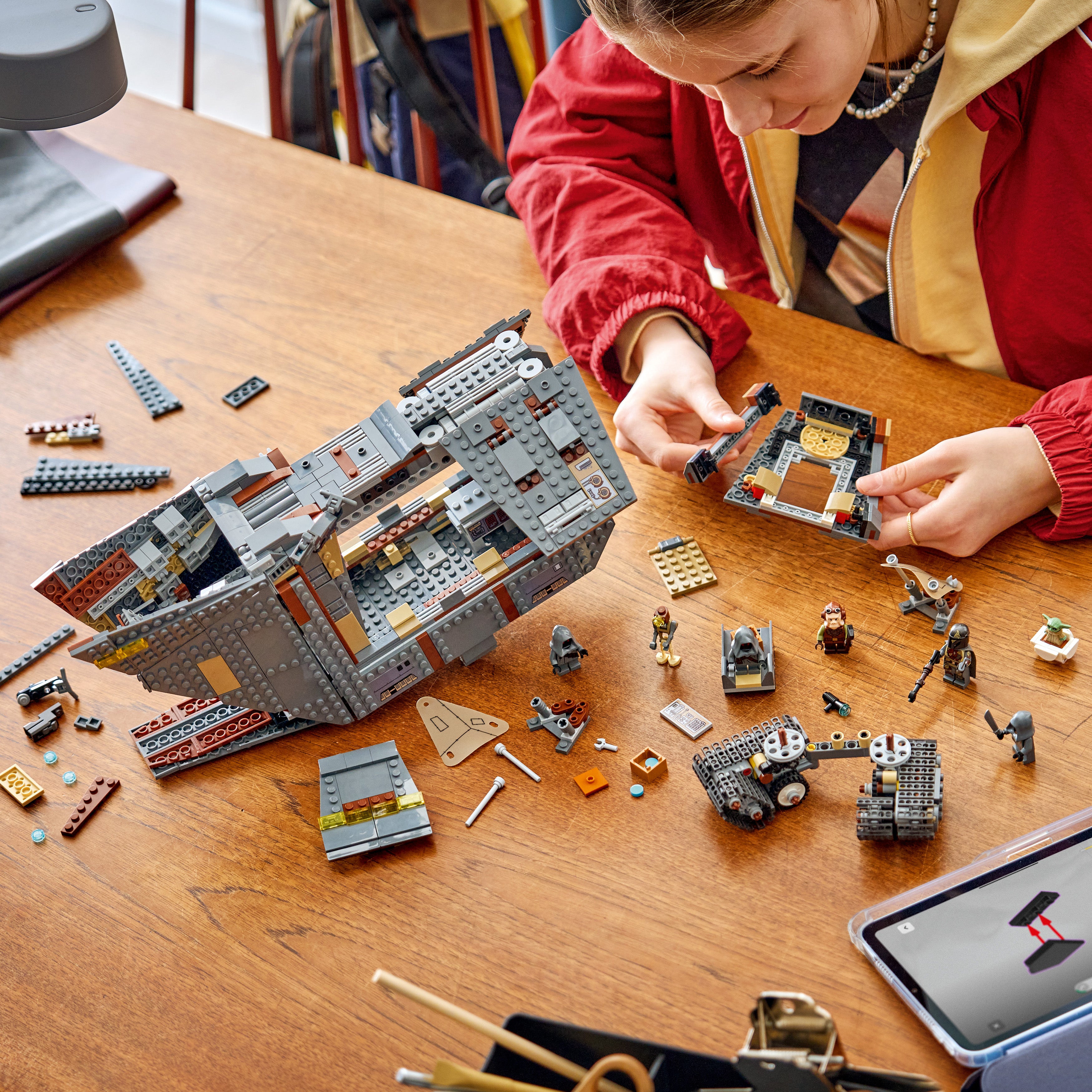 75453 - LEGO® Star Wars - Le Sandcrawler d’Offworld et le Mudhorn