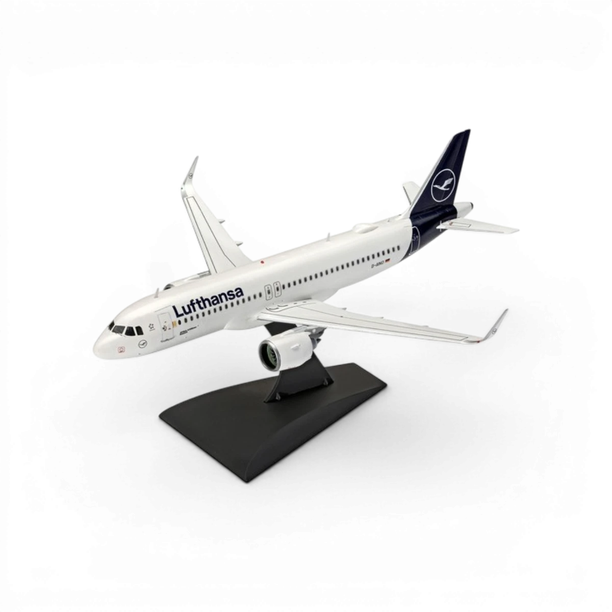 Maquette Airbus A320 Neo Lufthansa (38 pièces)