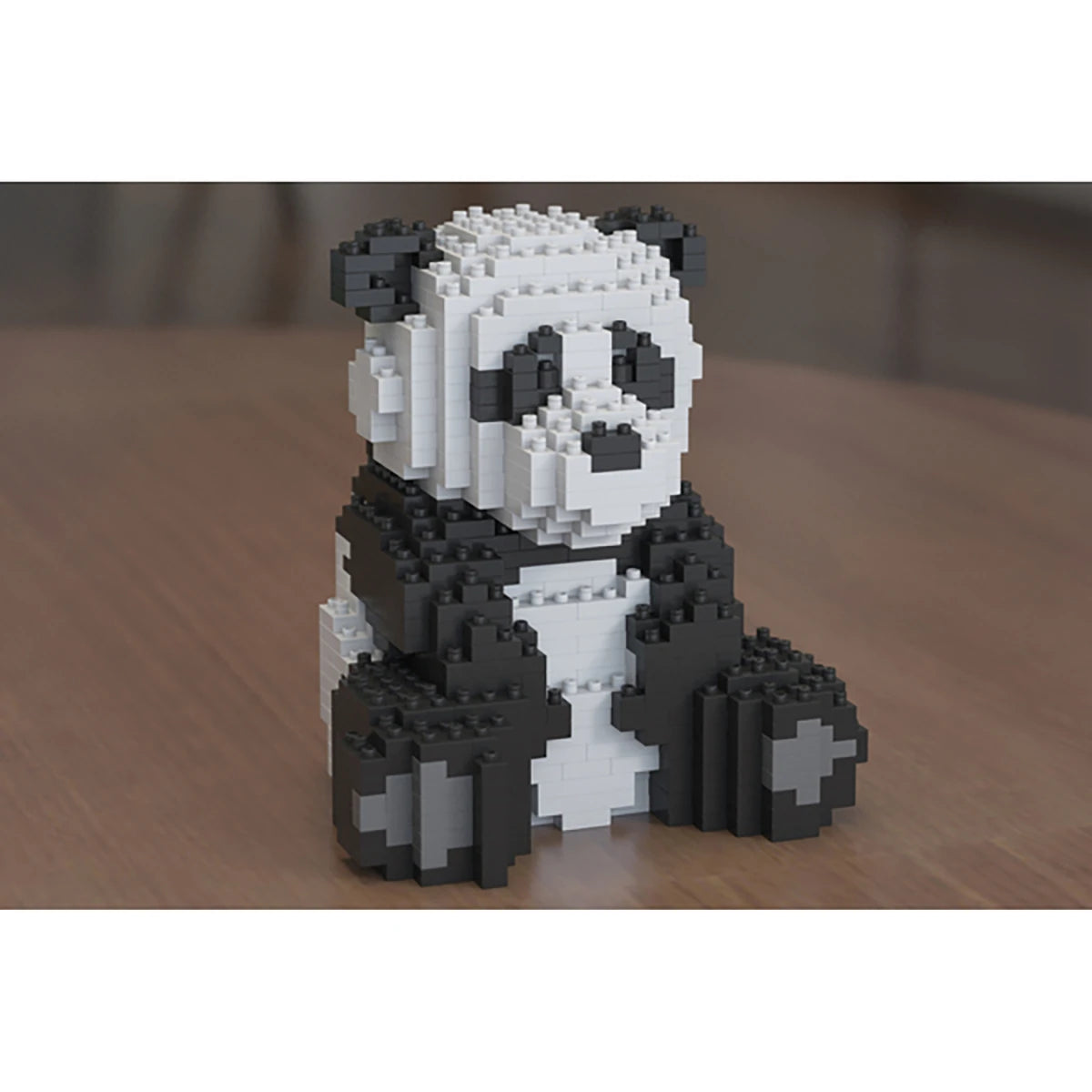Panda Assis 14 cm – Jeu de construction – JEKCA
