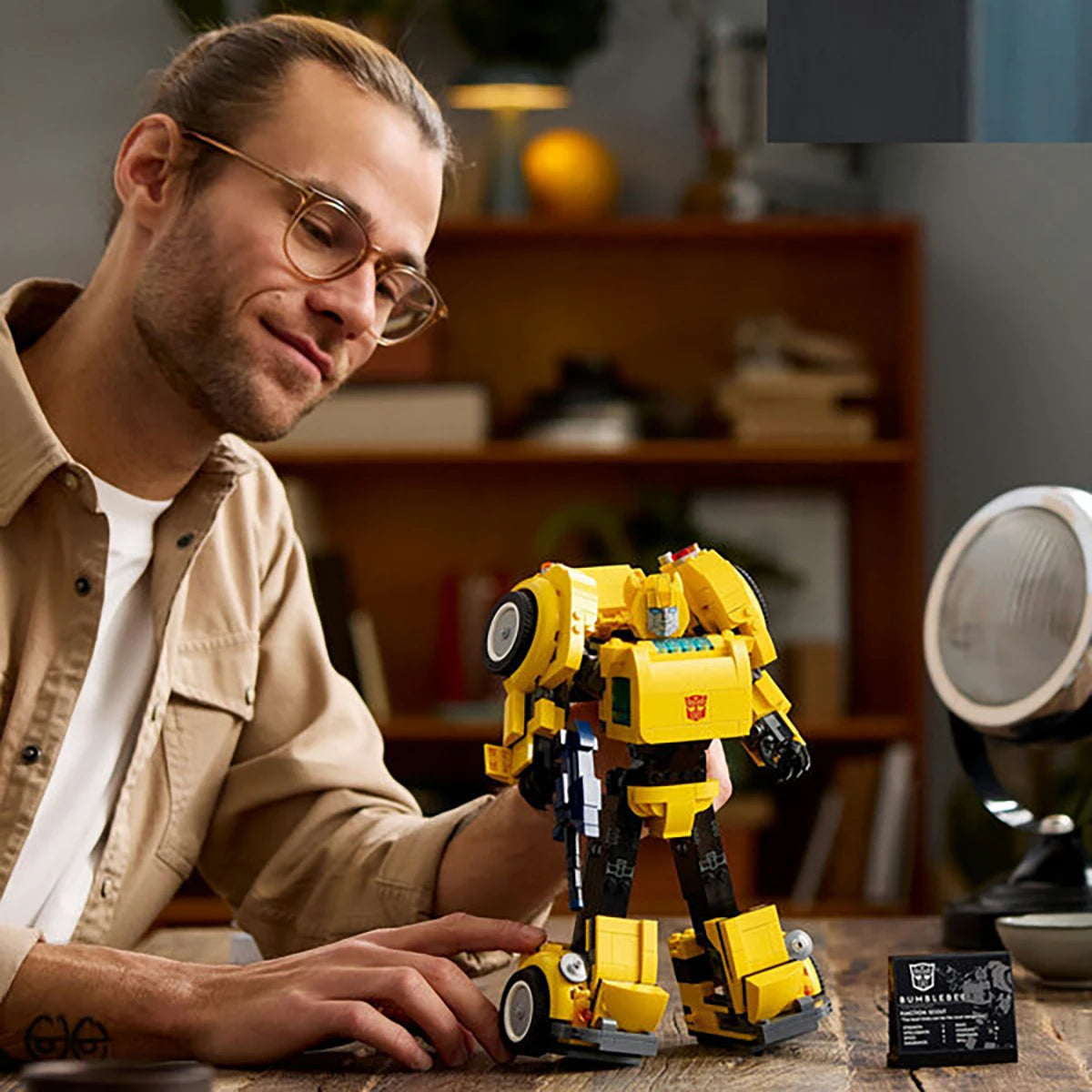 10338 - Bumblebee - LEGO® Icons