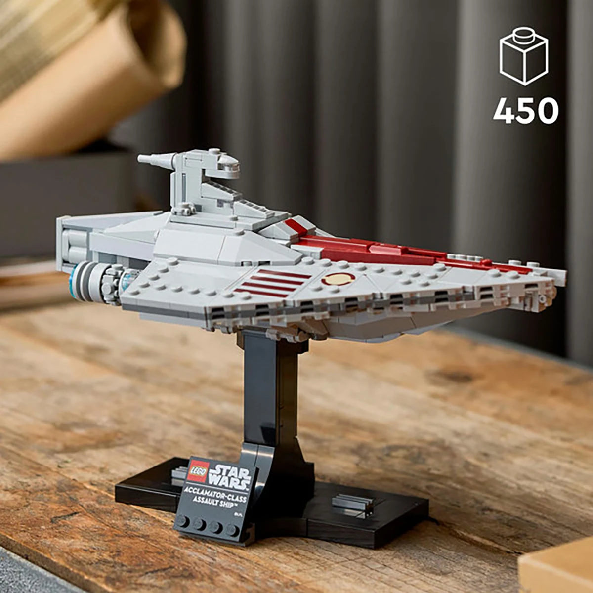 75404 - Le transport d’assaut de classe Acclamator - LEGO® Star Wars™