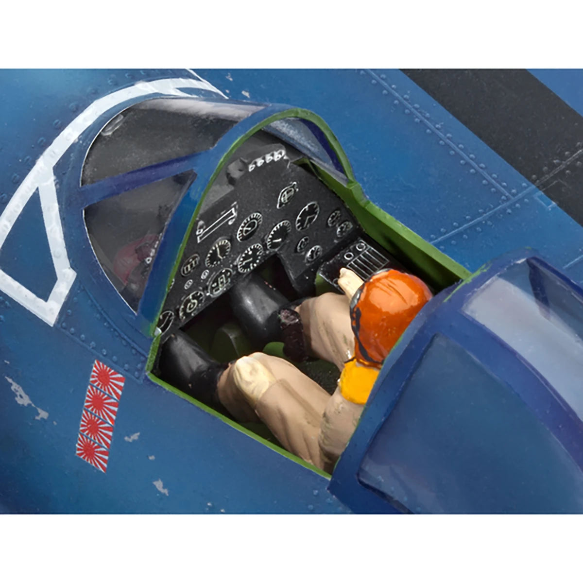 Maquette Vought F4U-1A Corsair (1/32 – 68 pièces)