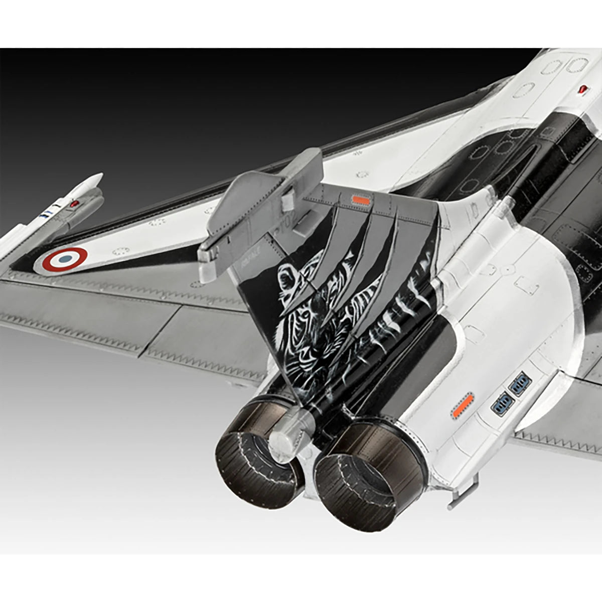 Maquette Rafale C (1/48 – 204 pièces)