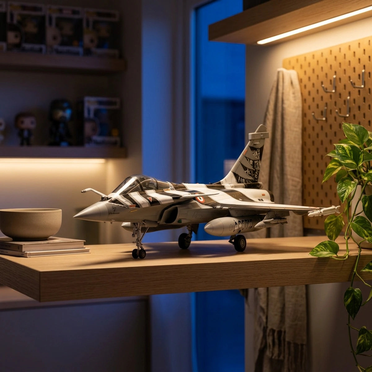 Maquette Rafale C (1/48 – 204 pièces)