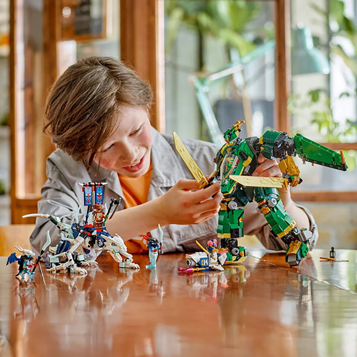 71845 - L’avion-robot de Lloyd - LEGO® Ninjago