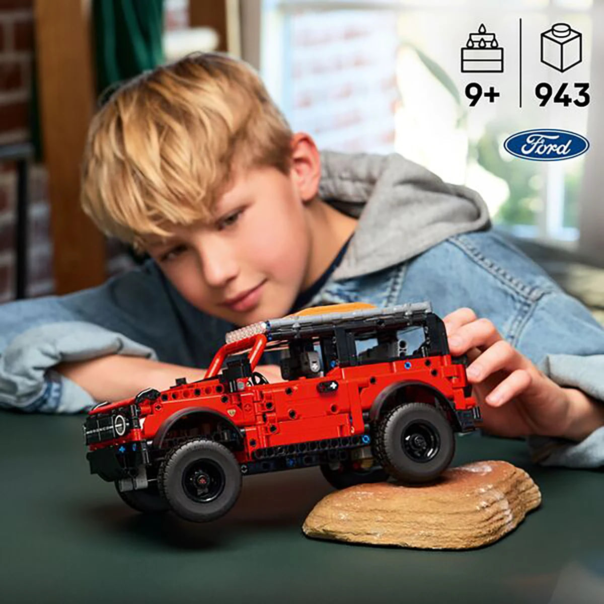42213 - Ford Bronco® - LEGO® Technic