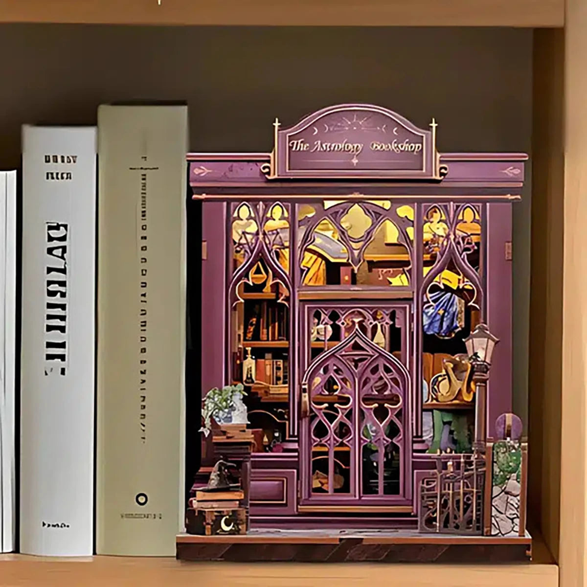 The Astrology Bookshop – Book Nook – Kit DIY