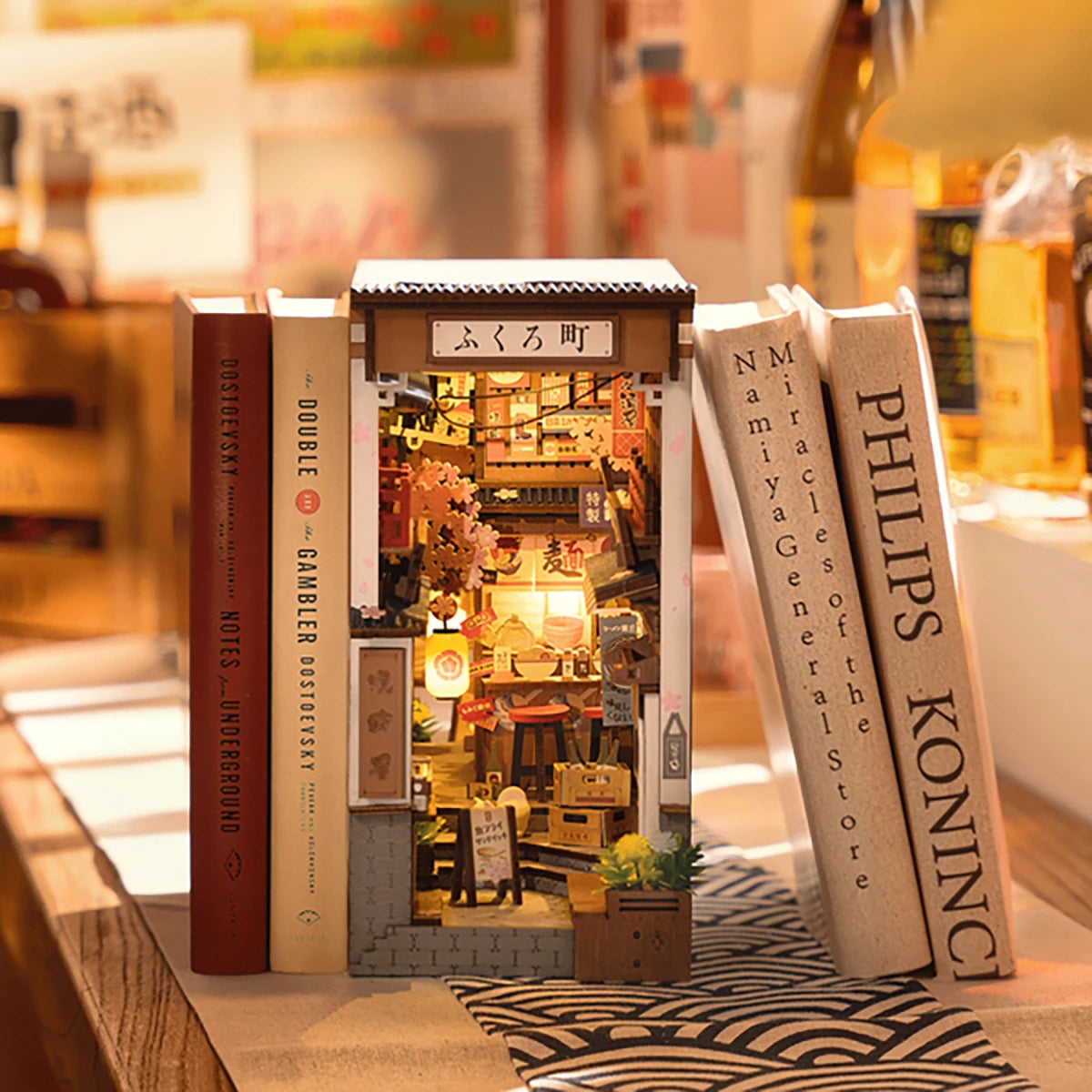 Sakura Wine Alley (249 pièces) – Maquette serre-livres