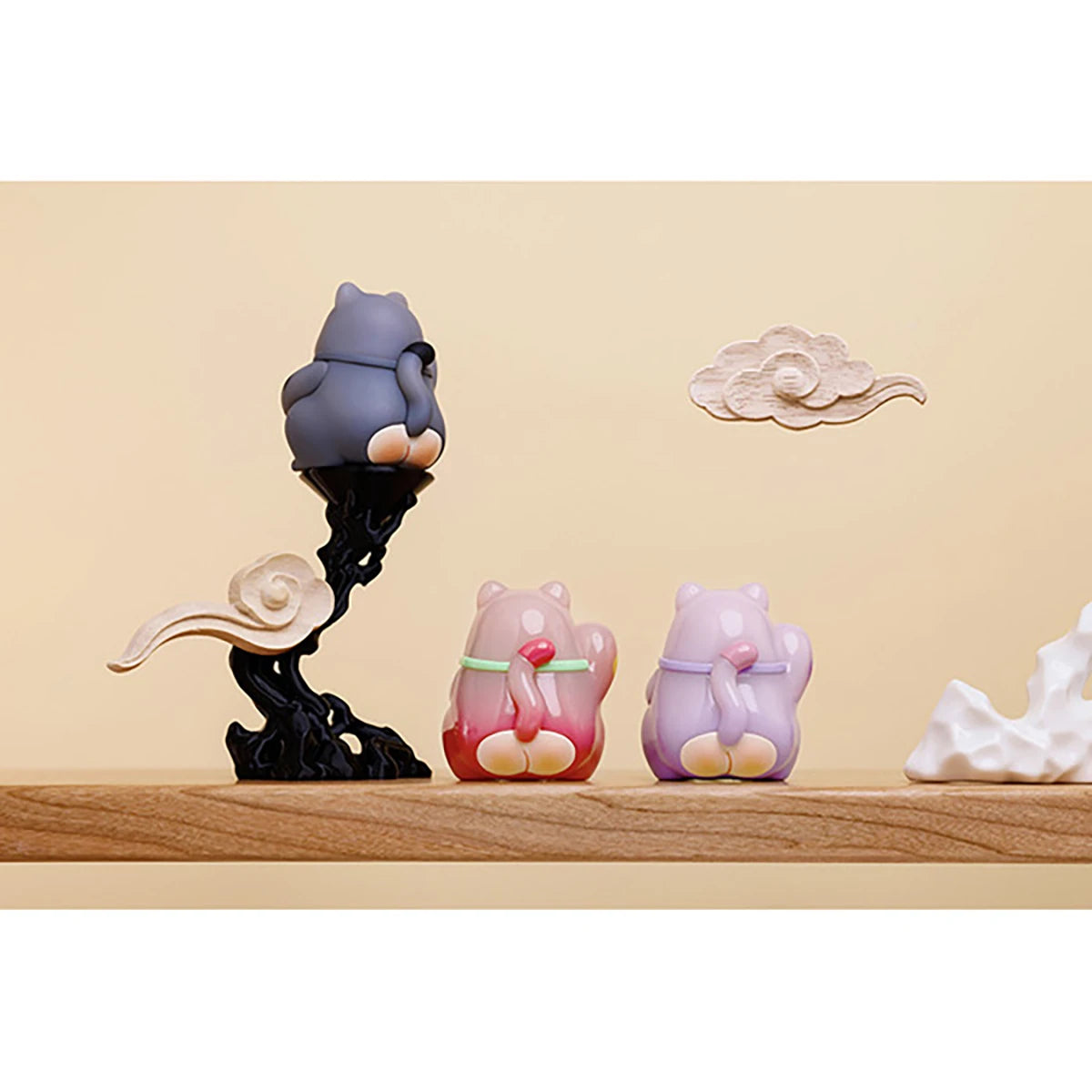 Figurine chat porte-bonheur The SLLO (modèle aléatoire)