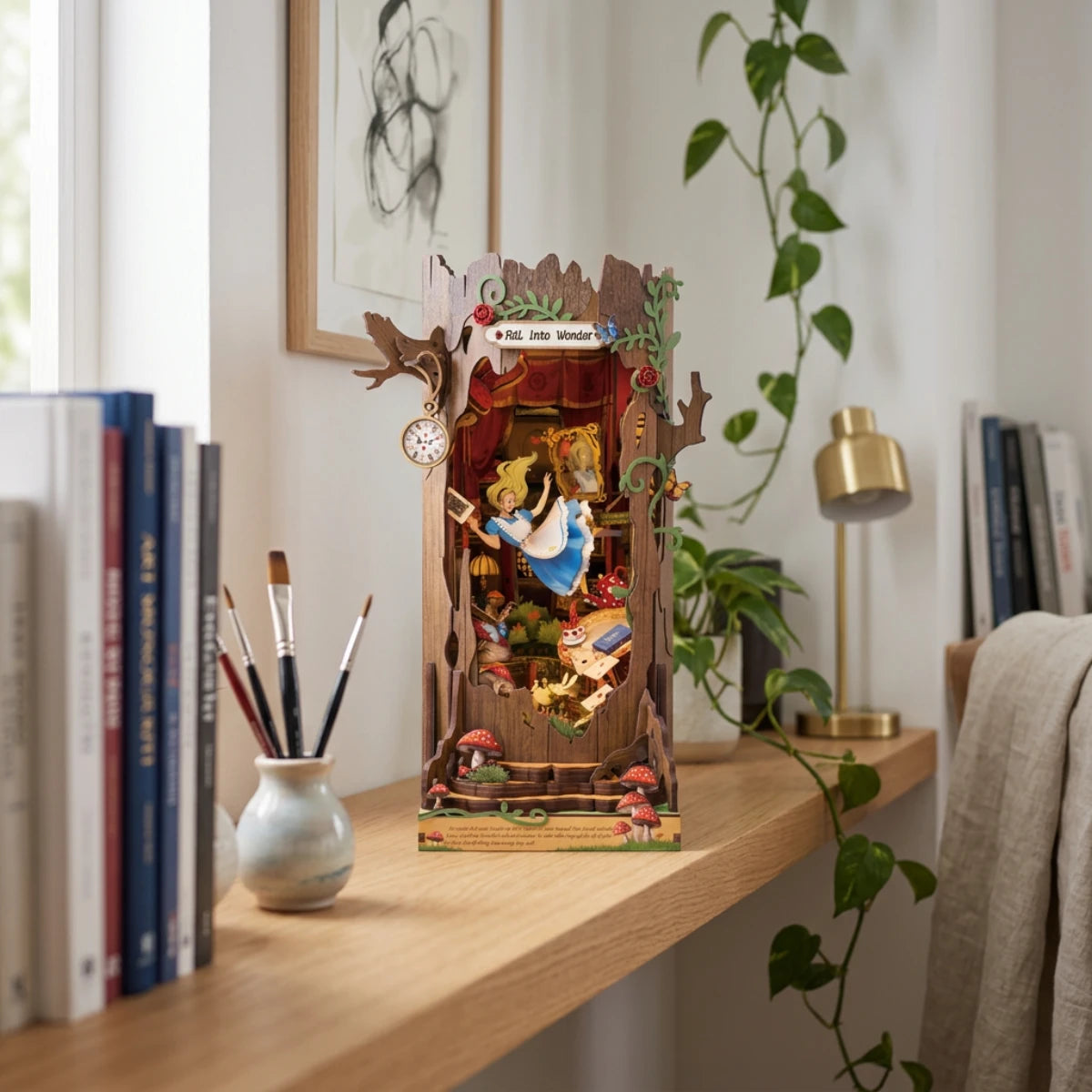 Book Nook Fall Into Wonder – Kit DIY fantastique