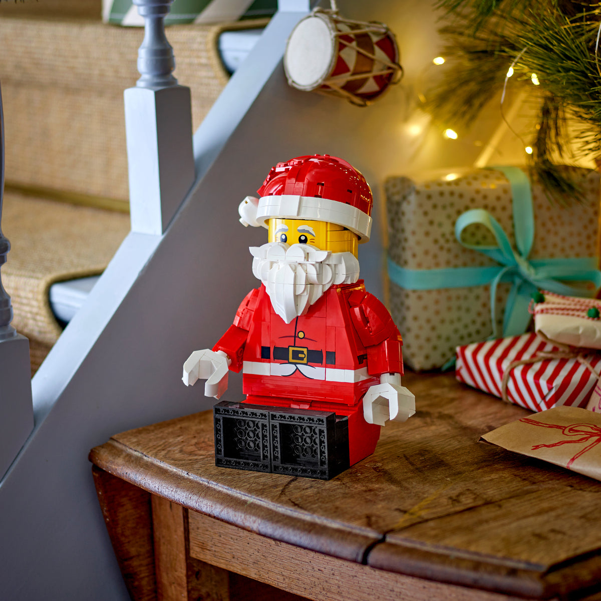 40820 - LEGO® ICONIC - Minifigurine du Père Noël grand format