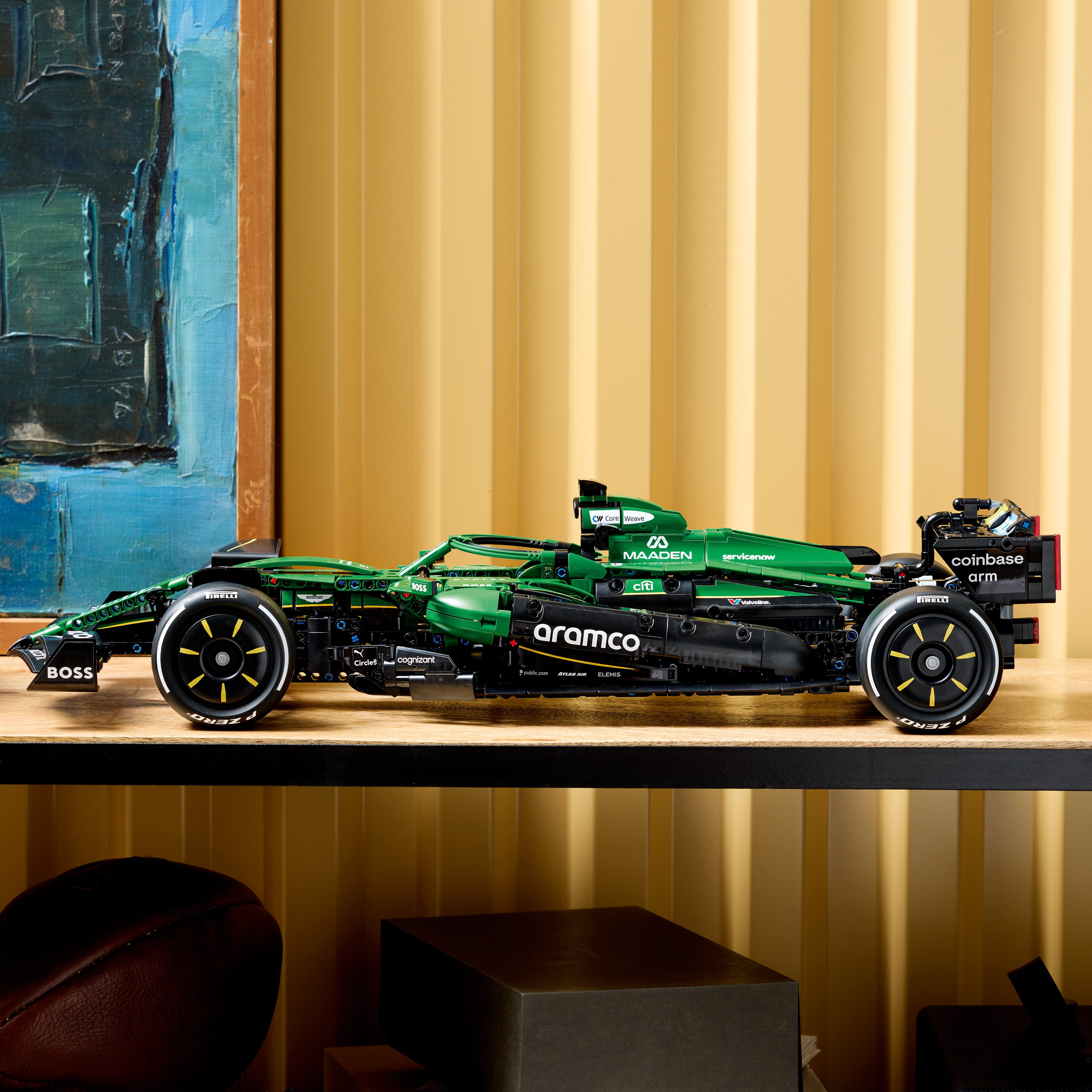 42240 - LEGO® Technic - Voiture Aston Martin Aramco AMR25 F1