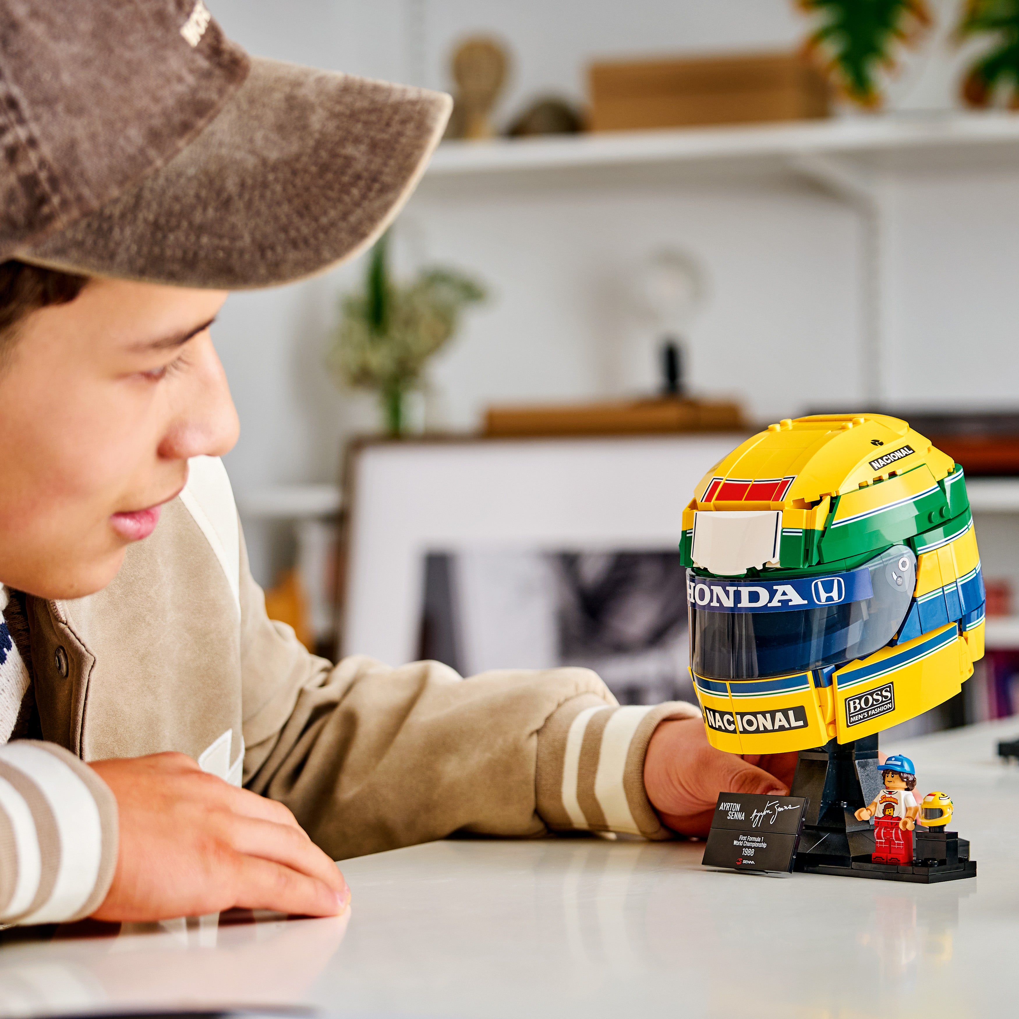 43024 - LEGO® Editions Formula 1 - Casque d’Ayrton Senna