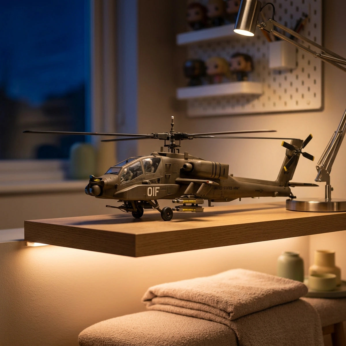 Maquette AH64 Apache (79 pièces)