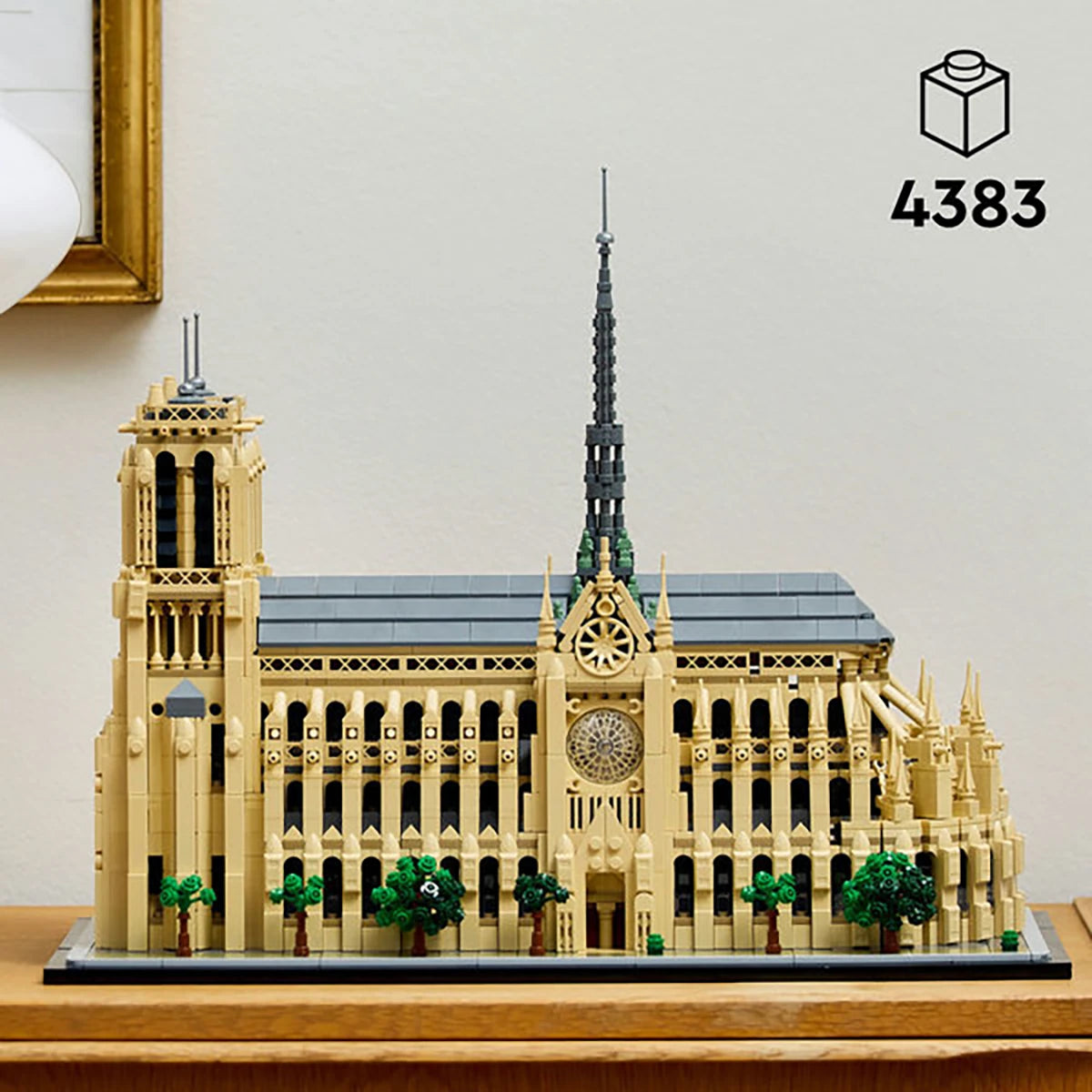 21061 - Notre-Dame de Paris - LEGO® Architecture
