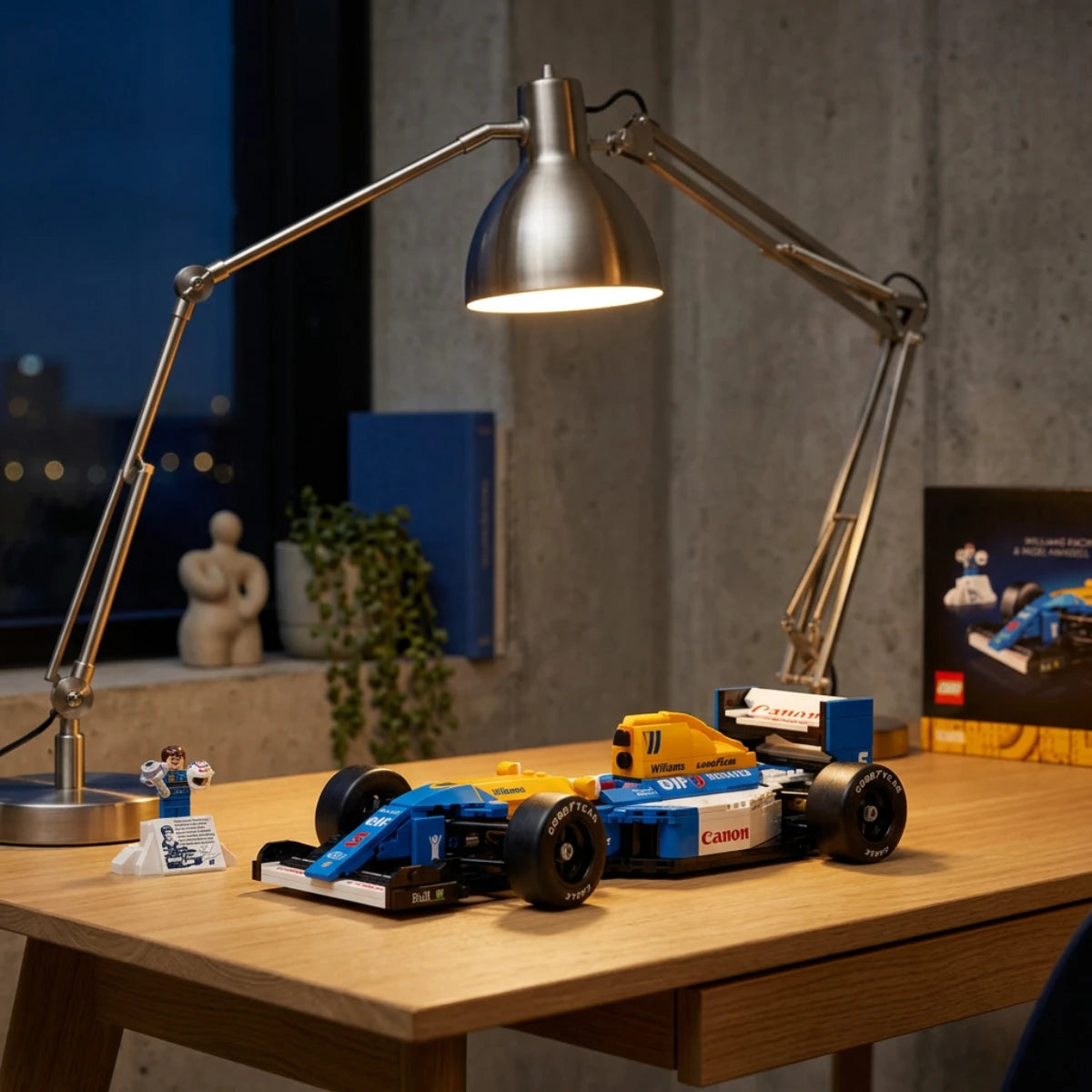10353 - Williams Racing FW14B et Nigel Mansell - LEGO® Icons