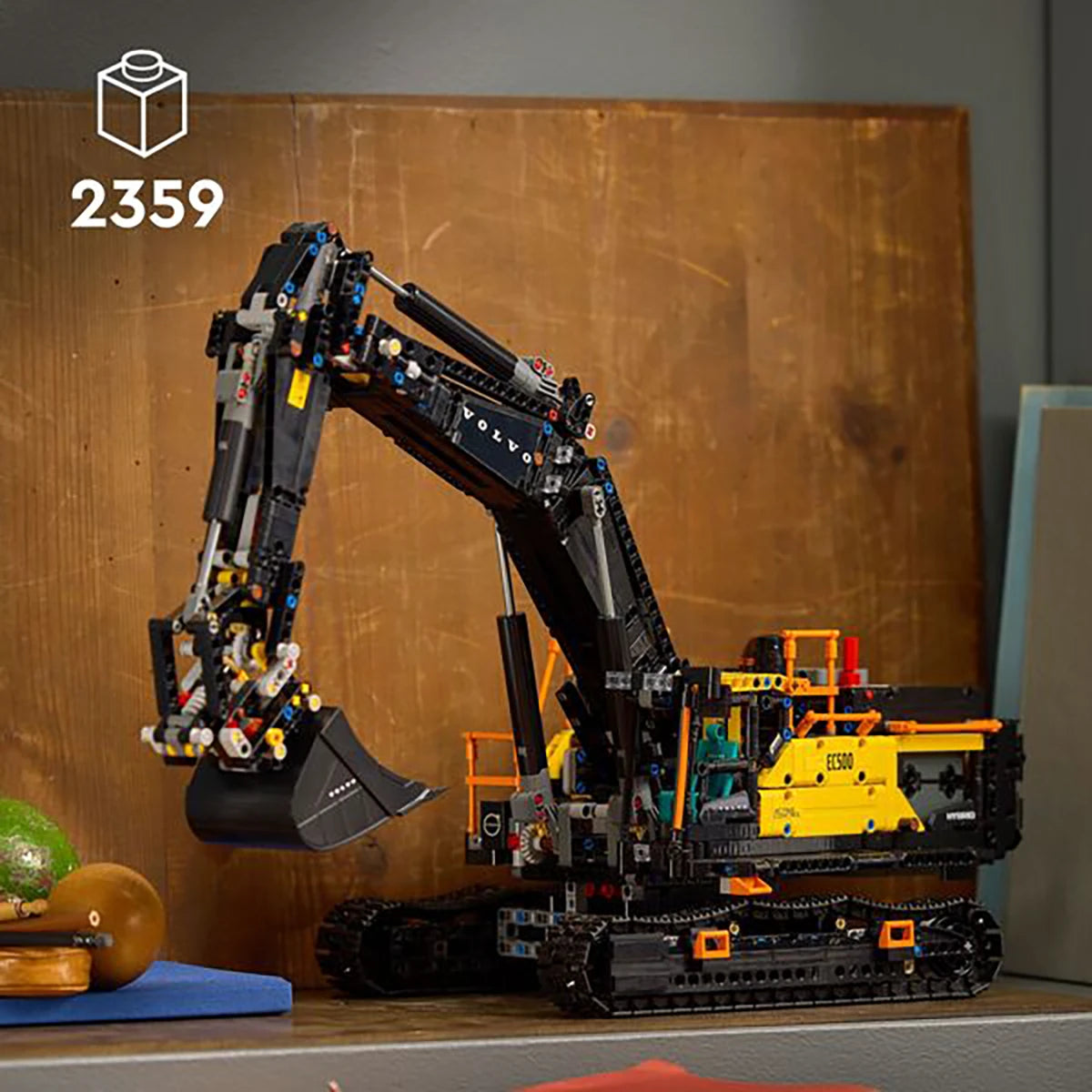 42215 - Pelleteuse Volvo EC500 hybride - LEGO® Technic